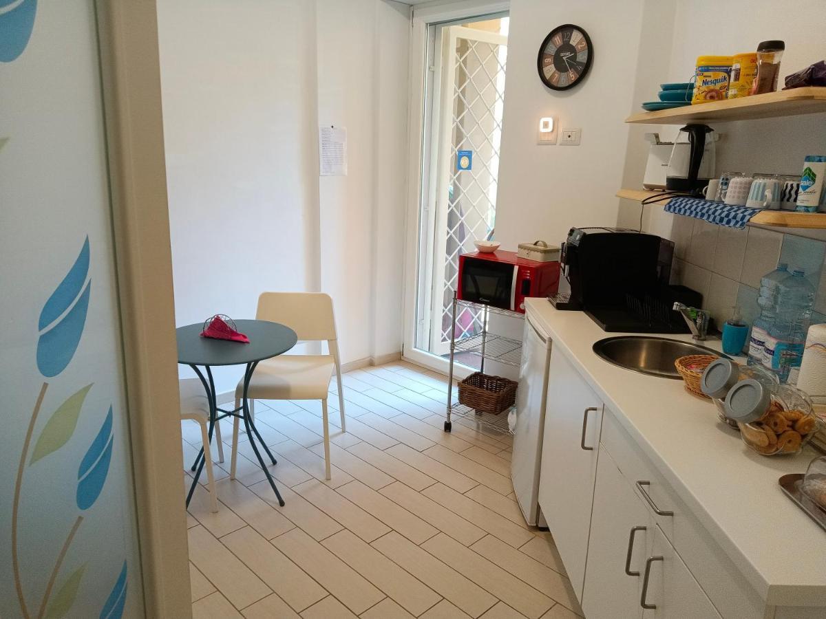 Vomerooms Napoli Eksteriør bilde